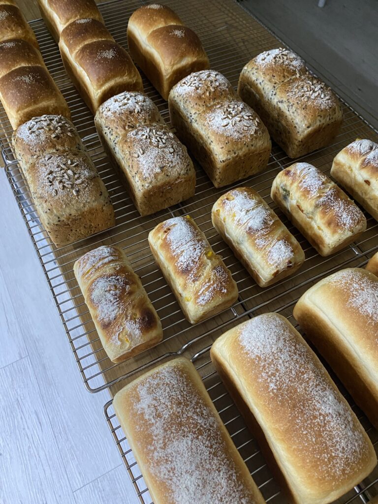 Bread 食パン各種